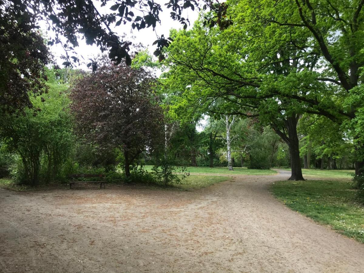 Zentrumsnahe Leipzig-Apartments, Nahe Ufz Und Bmw Inkl Parkplatz Und Fahrraeder Exteriör bild